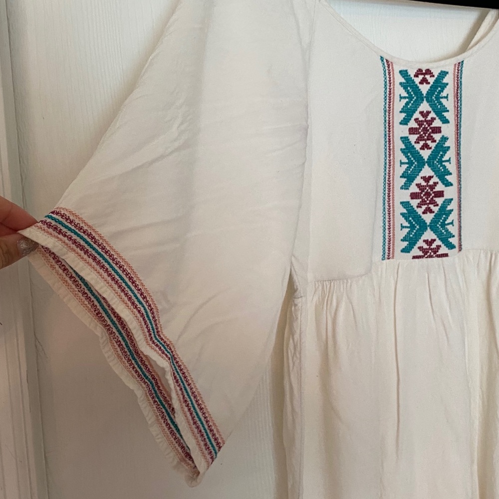 Boho Roxy Dress - Picture 3 of 6
